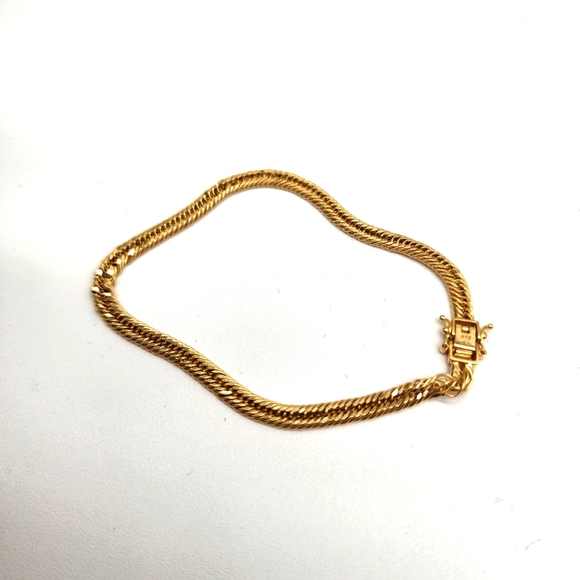 Jewelry 18k Yellow Gold Triple Lock Bracelet Japan Gold K18 Size 7